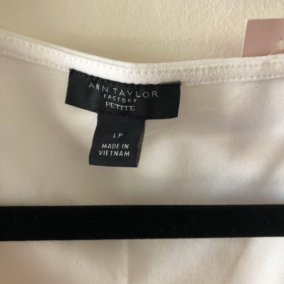 Ann Taylor Factory - Picture 5 of 5